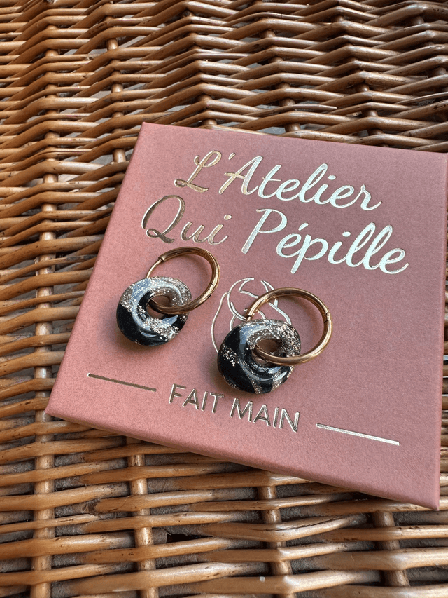 Gouttes Noir marbré doré 